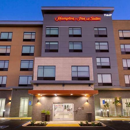 Hampton Inn & Suites Ontario Rancho Cucamonga Extérieur photo