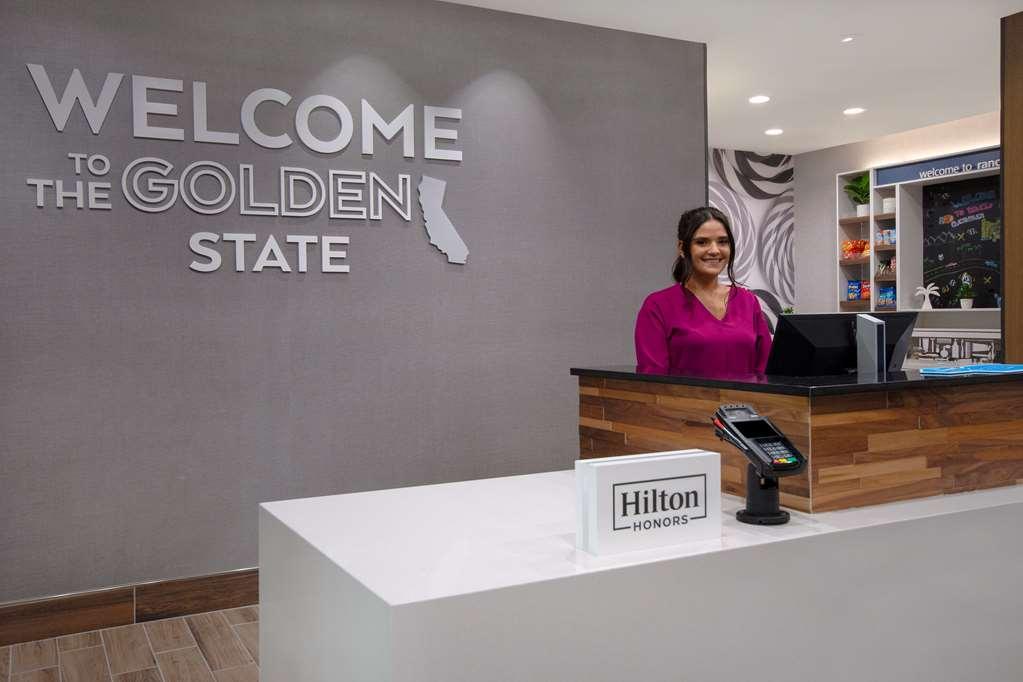 Hampton Inn & Suites Ontario Rancho Cucamonga Extérieur photo