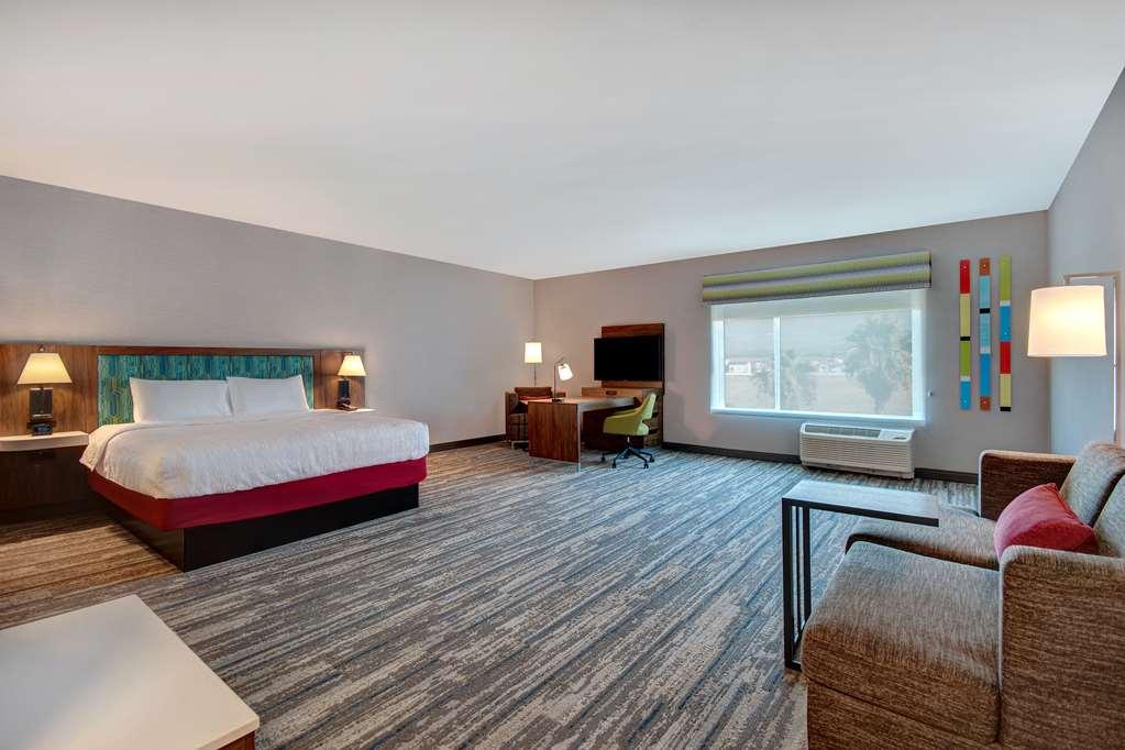 Hampton Inn & Suites Ontario Rancho Cucamonga Chambre photo